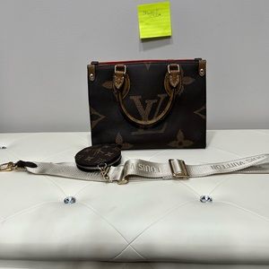 ON THE GO PM Lux Fashion